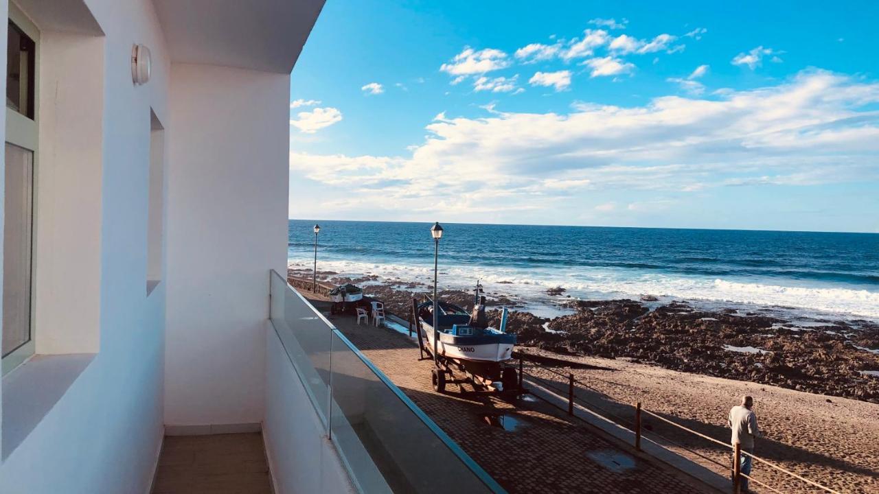 CASA ANCLADA en LA SANTA- 4 Apartamentos frente al mar- 1ª linea solarium barbacoa La Santa Exterior foto